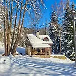Holiday home Srub V Bolkovskem Udoli Rudnik