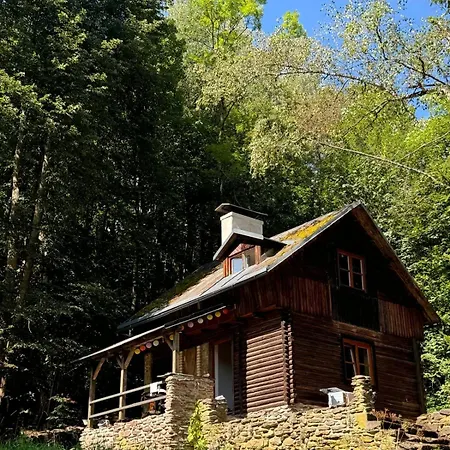 Srub V Bolkovskem Udoli Ferienhaus *